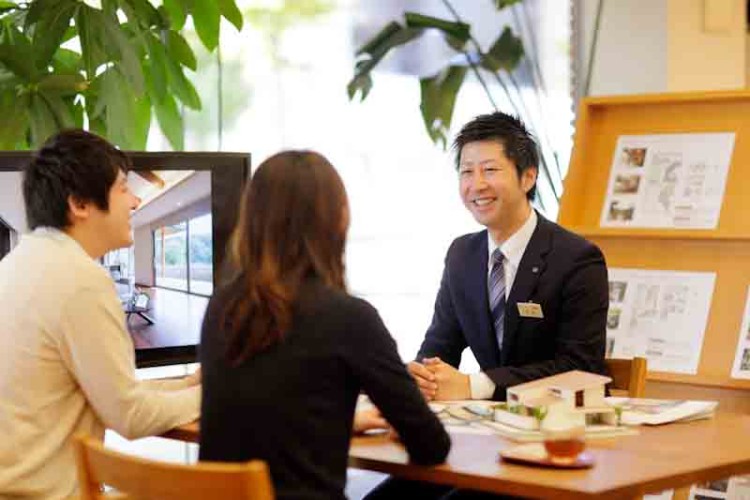 営業職（木造注文住宅）