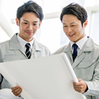 電気工事作業員